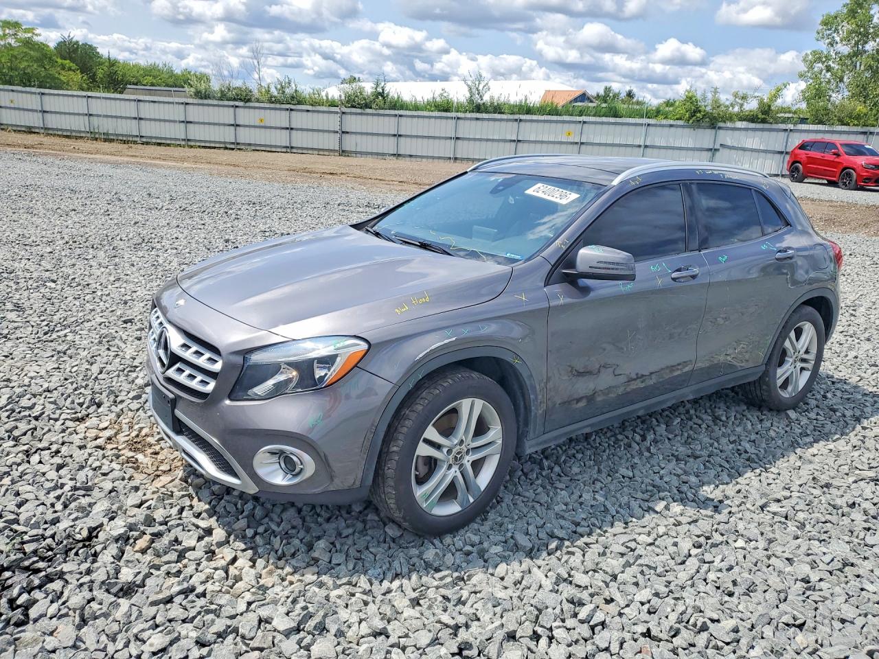 2019 MERCEDES-BENZ GLA