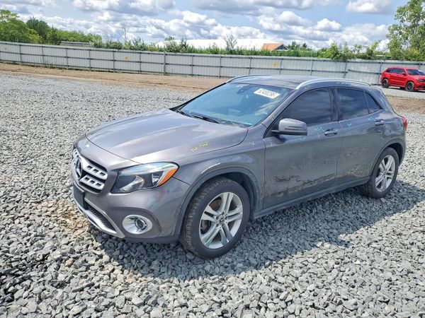 2019 MERCEDES-BENZ GLA