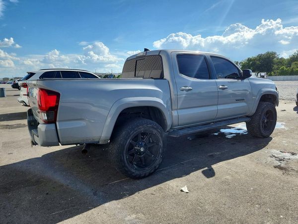 2018 TOYOTA TACOMA