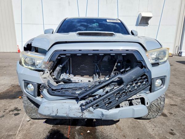 2018 TOYOTA TACOMA