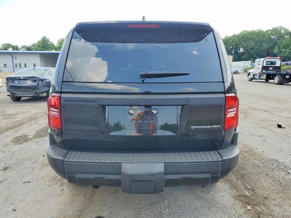 2025 TOYOTA LAND CRUISER