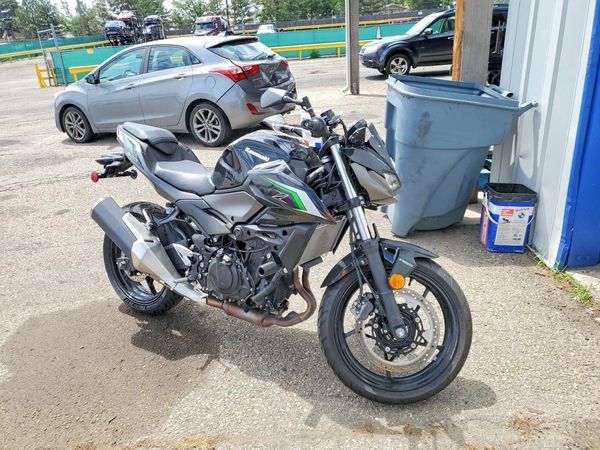2025 KAWASAKI ER500