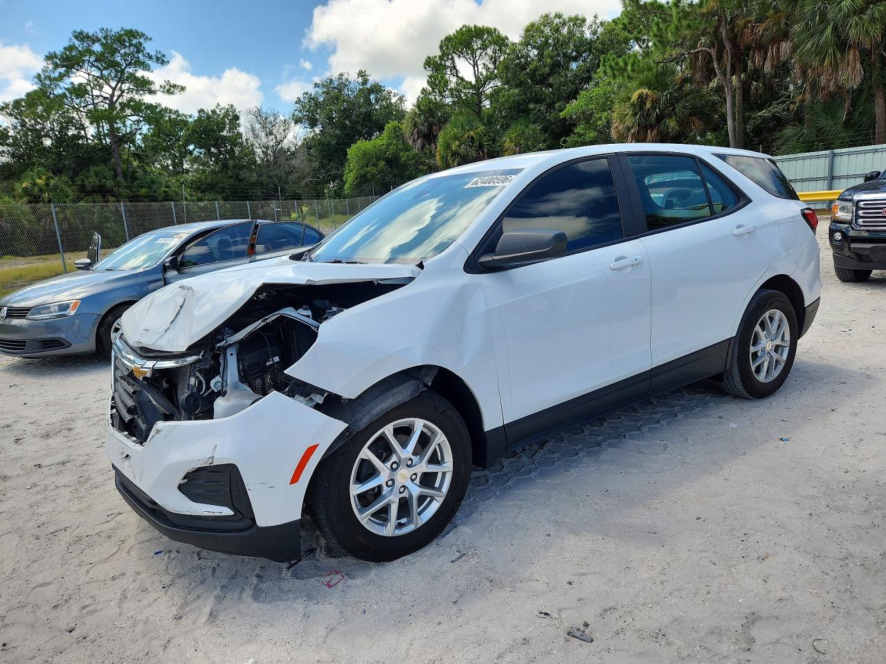 2022 CHEVROLET EQUINOX LS (1FL)