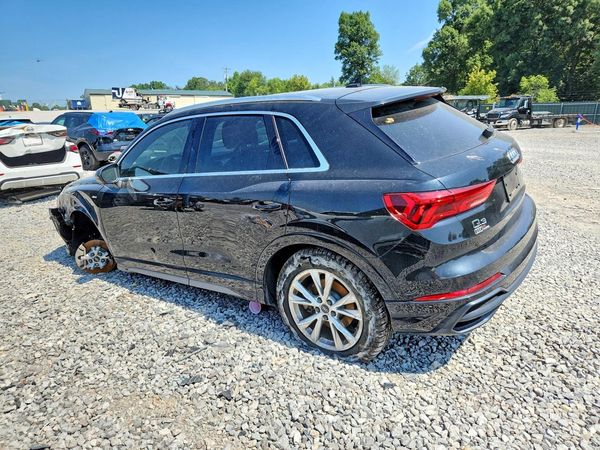 2021 AUDI Q3 S Line quattro Premium