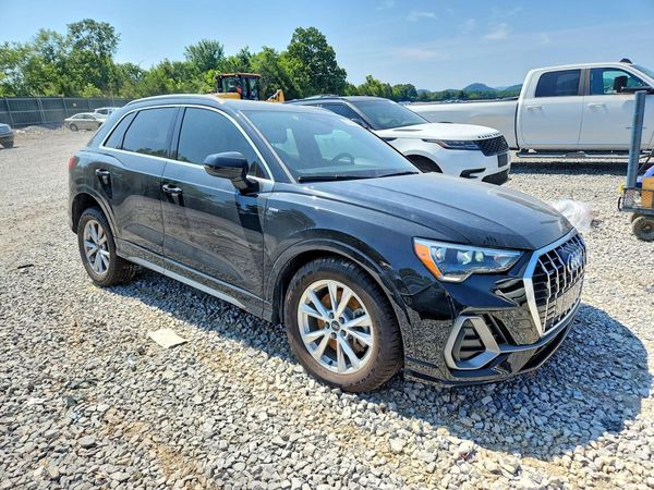 2021 AUDI Q3 S Line quattro Premium