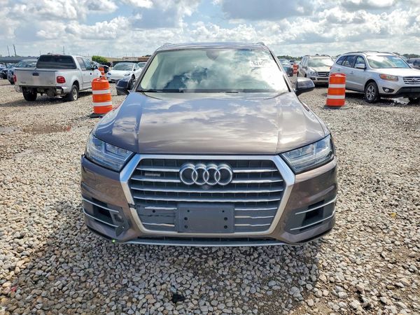 2017 AUDI Q7