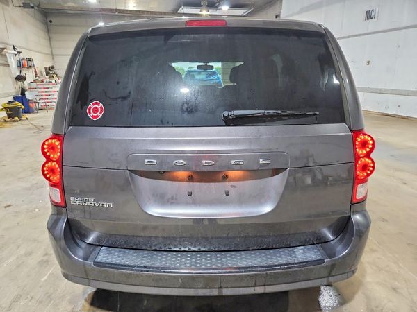 2018 DODGE GRAND CARAVAN SE