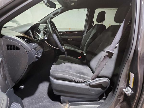 2018 DODGE GRAND CARAVAN SE