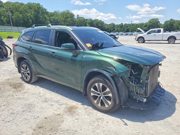 2023 TOYOTA HIGHLANDER