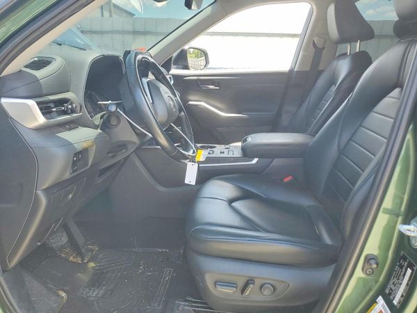 2023 TOYOTA HIGHLANDER