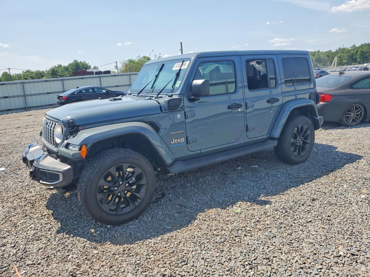 2024 JEEP WRANGLER Sahara 4XE — Front 3/4