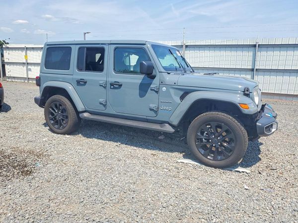 2024 JEEP WRANGLER Sahara 4XE — Passenger 3/4