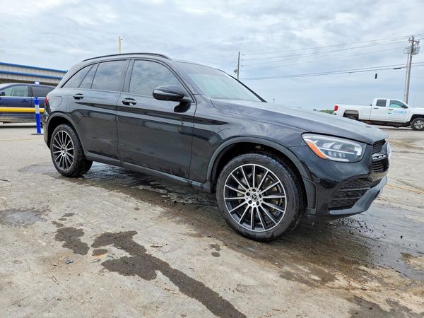 2021 MERCEDES-BENZ GLC GLC300
