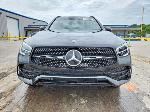 2021 MERCEDES-BENZ GLC GLC300