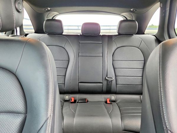 2021 MERCEDES-BENZ GLC GLC300