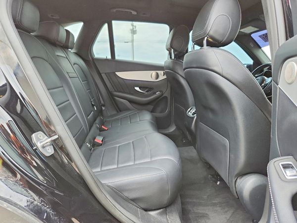 2021 MERCEDES-BENZ GLC GLC300