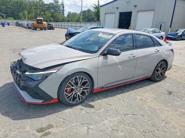 2022 HYUNDAI ELANTRA