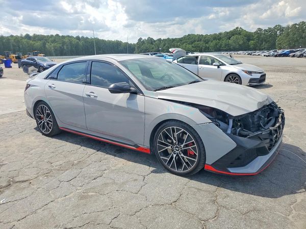 2022 HYUNDAI ELANTRA