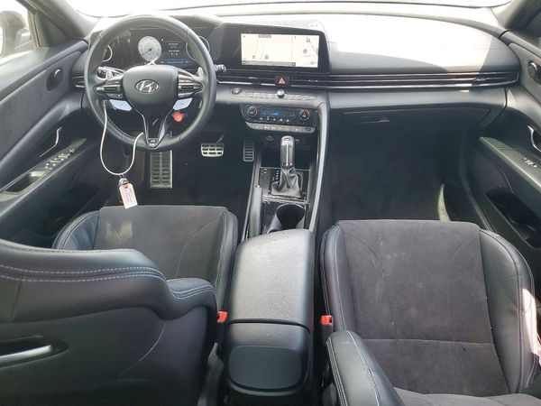 2022 HYUNDAI ELANTRA