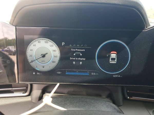 2022 HYUNDAI ELANTRA