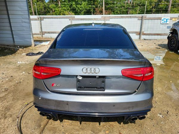 2013 AUDI S4