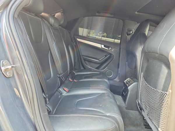 2013 AUDI S4