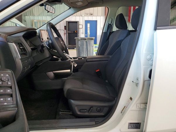2023 NISSAN ROGUE SV — DENT