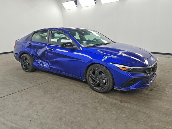 2026 HYUNDAI ELANTRA