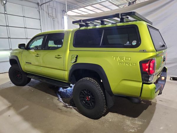 2022 TOYOTA TACOMA SR5