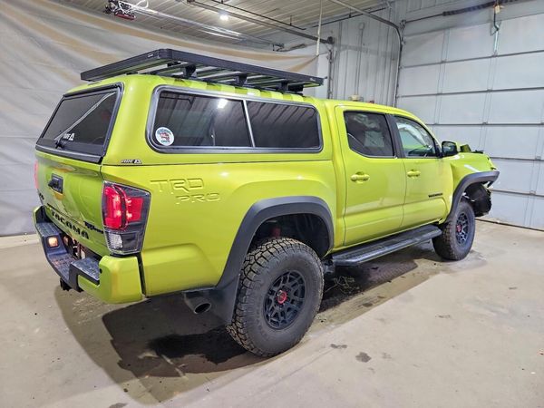2022 TOYOTA TACOMA SR5