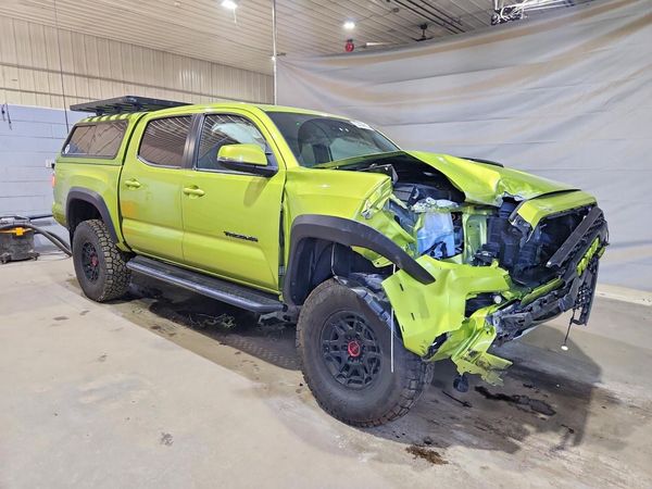 2022 TOYOTA TACOMA SR5