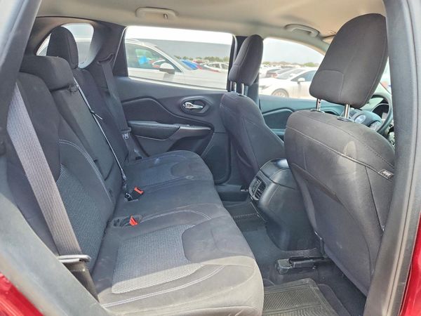 2019 JEEP CHEROKEE