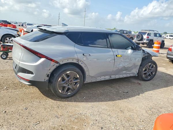 2025 KIA EV6