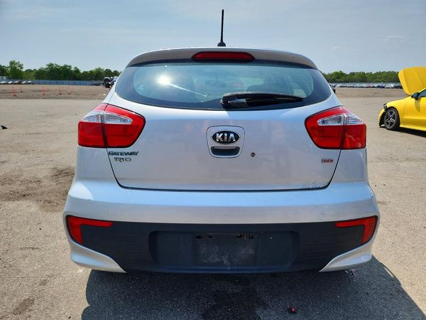 2016 KIA RIO
