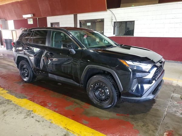 2024 TOYOTA RAV4 LE