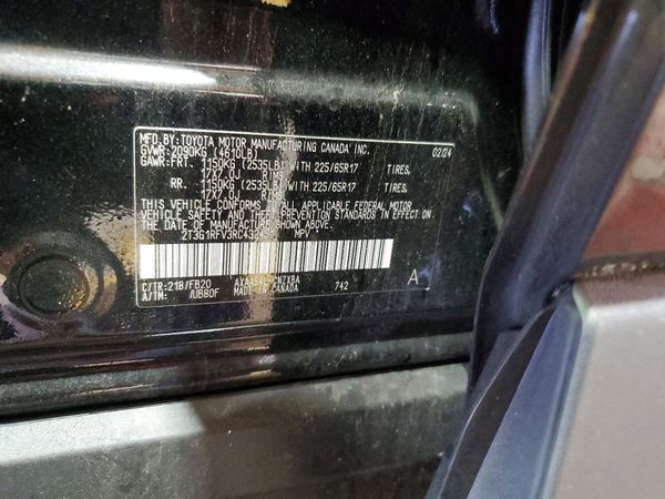2024 TOYOTA RAV4 LE