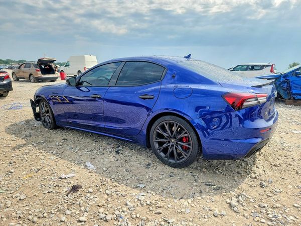 2022 MASERATI GHIBLI MODENA