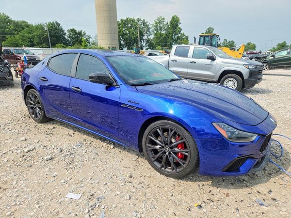 2022 MASERATI GHIBLI MODENA