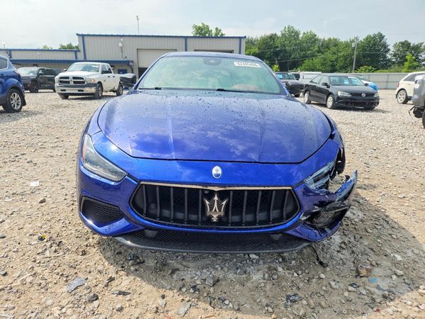 2022 MASERATI GHIBLI MODENA