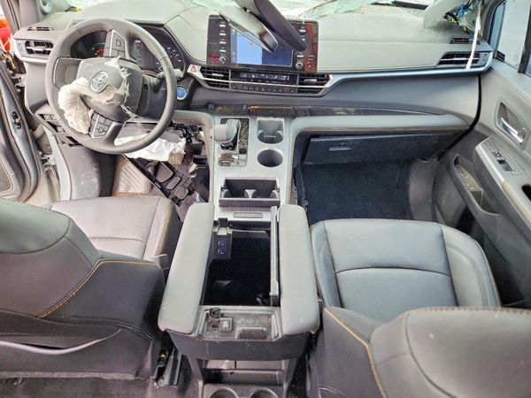 2024 TOYOTA SIENNA Others — CKPT