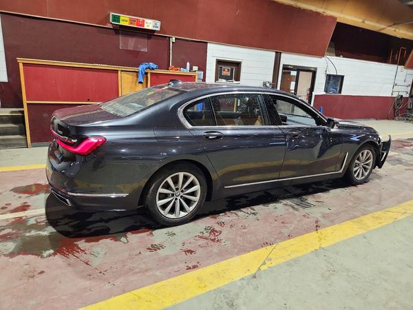 2020 BMW 740 xDrive