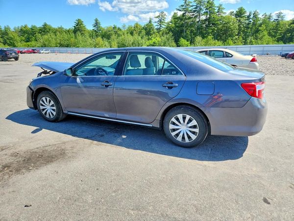 2013 TOYOTA CAMRY