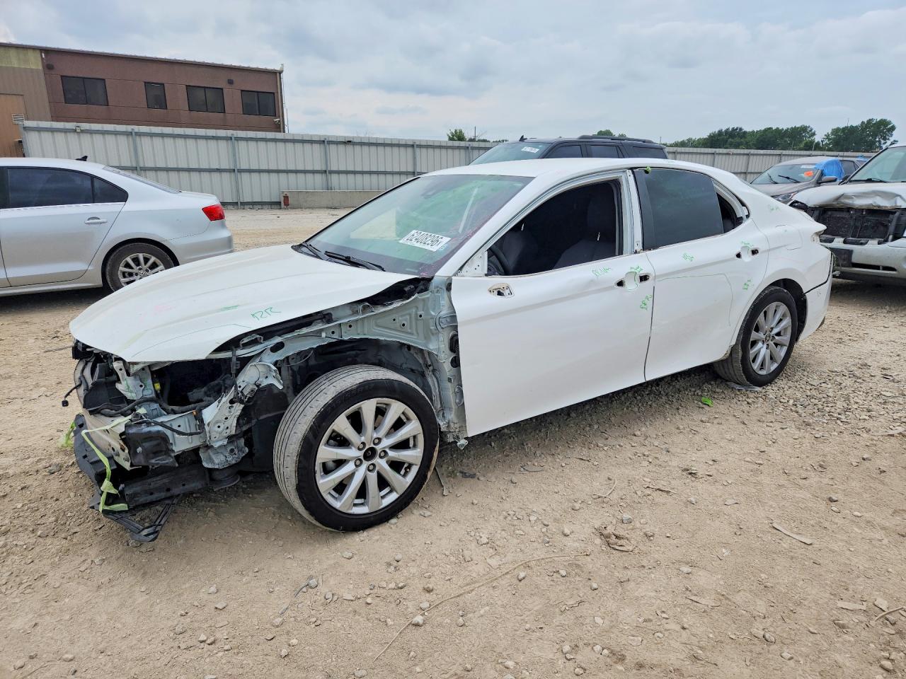 2020 TOYOTA CAMRY