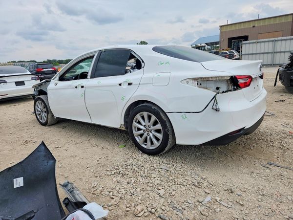 2020 TOYOTA CAMRY