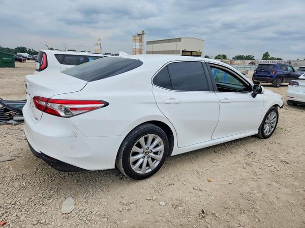 2020 TOYOTA CAMRY