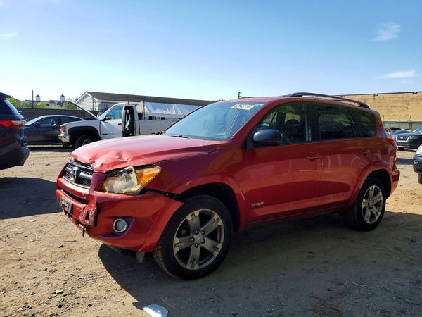 2019 TOYOTA RAV4
