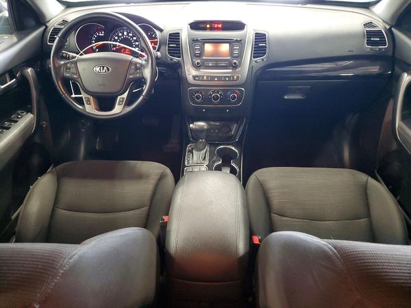 2015 KIA SORENTO GL