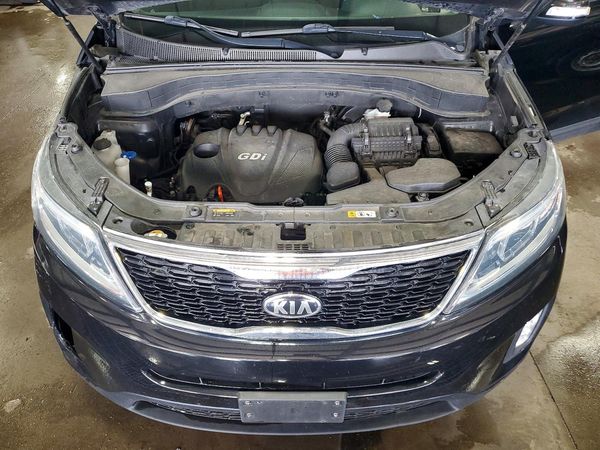 2015 KIA SORENTO GL