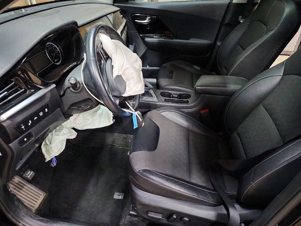 2022 KIA NIRO LX, LXS, LXS SE