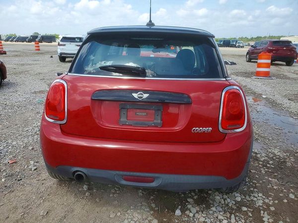 2016 MINI COOPER